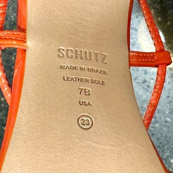 Shultz Orange Pamella Patent Leather Pumps. Size 7B. - Picture 12 of 12